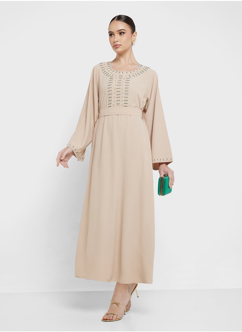 hayas closet Embellished Belted Jalabiya  - Image 1