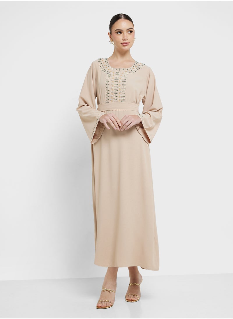 hayas closet Embellished Belted Jalabiya  - Image 4