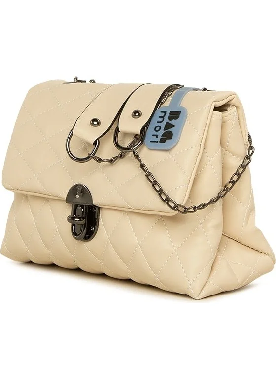 باجموري Cream Quilted Cover Oval Ziplock Bag