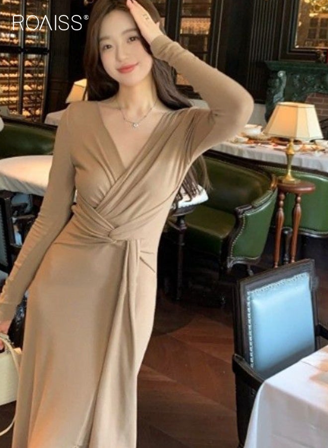 رويس تنورة نسائية بفتحة رقبة على شكل حرف V، بتصميم ملتف يبرز الخصر، مريحة وناعمة، بأكمام طويلة وحمالات رفيعة، وخصر غير منتظم، مناسبة للارتداء اليومي والحفلات، لون بني فاتح. - Image 5