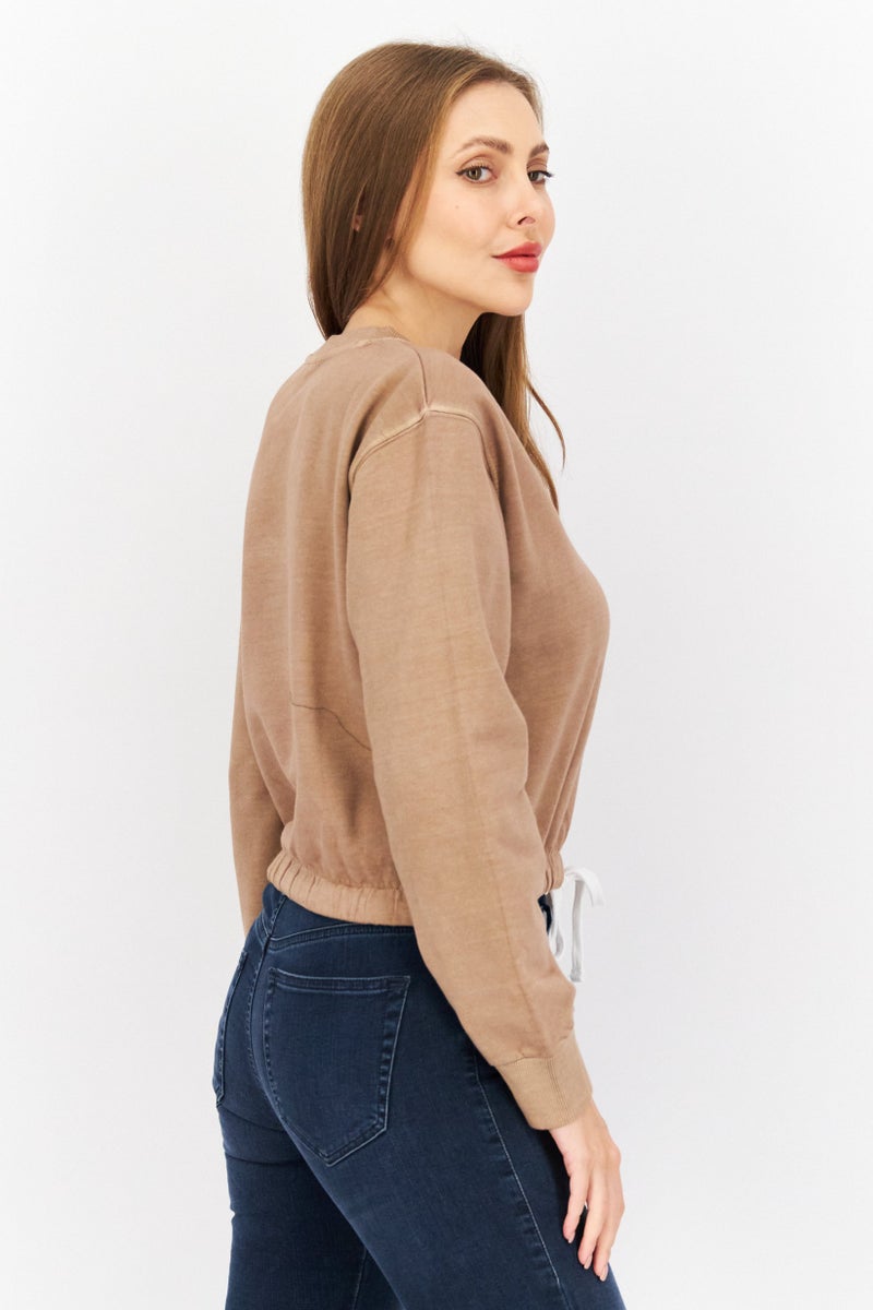 Ellesse سويت شيرت نسائي بياقة دائرية بشعار مطرز، تان - Image 2