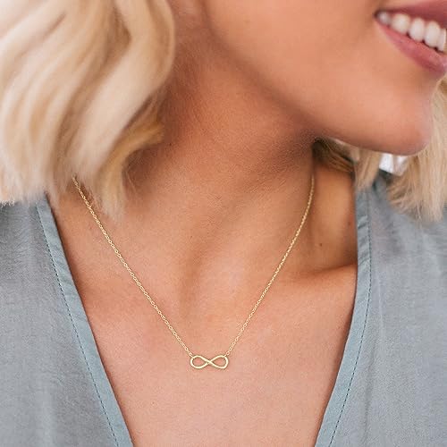VRIUA Gold Linked Pendant Necklace 14K Gold Plated Dainty Choker Necklace Minimalist Jewelry Everyday for Women - Image 2