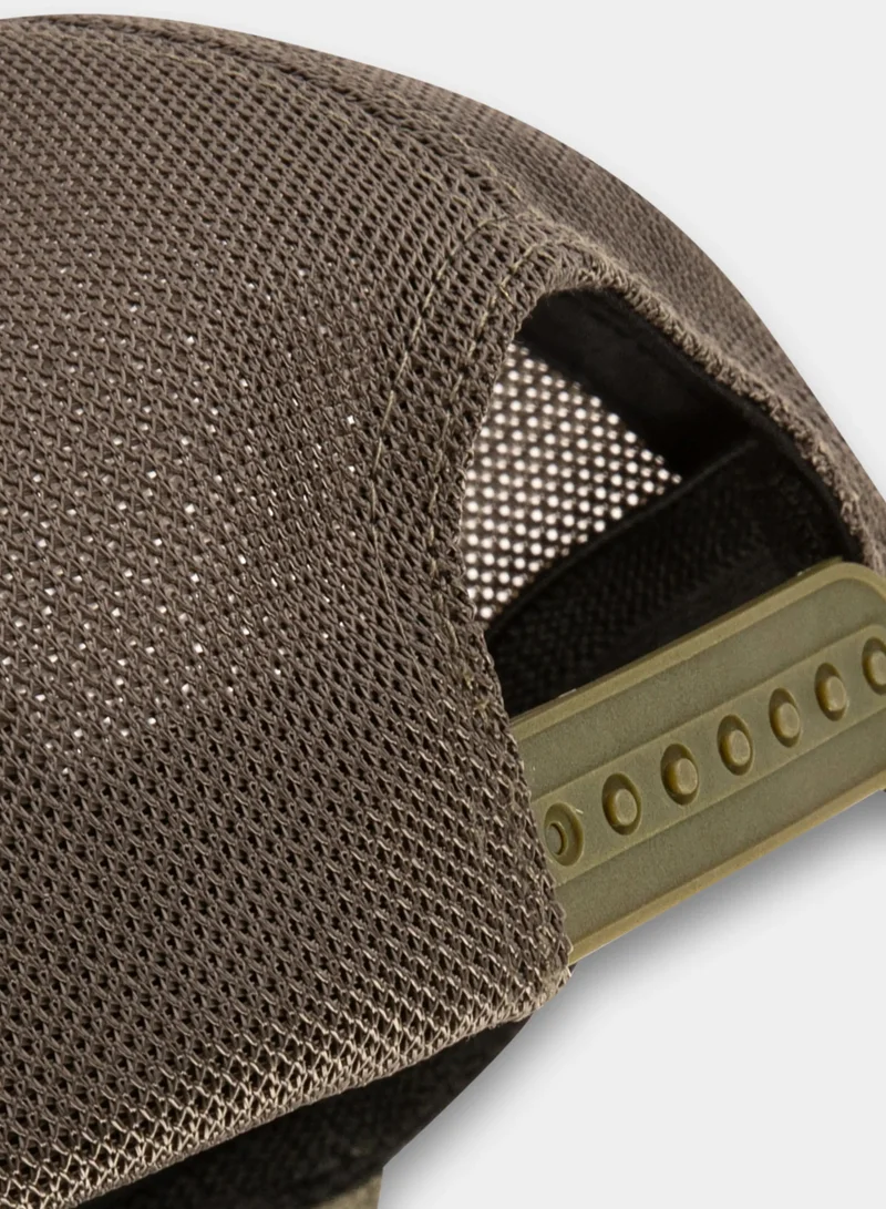 سكوات وولف قبعة شاحنة وولف