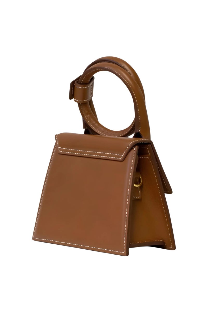 Jacquemus  حقيبة يد Le Chiquito Noeud مع حزام كروس بودي ومقبض علوي وإغلاق مغناطيسي - Image 3