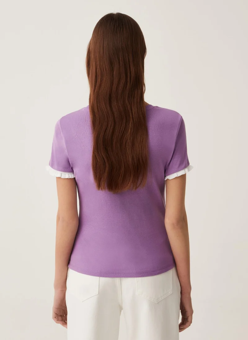 او في اس Cotton T-shirt with contrasting frill