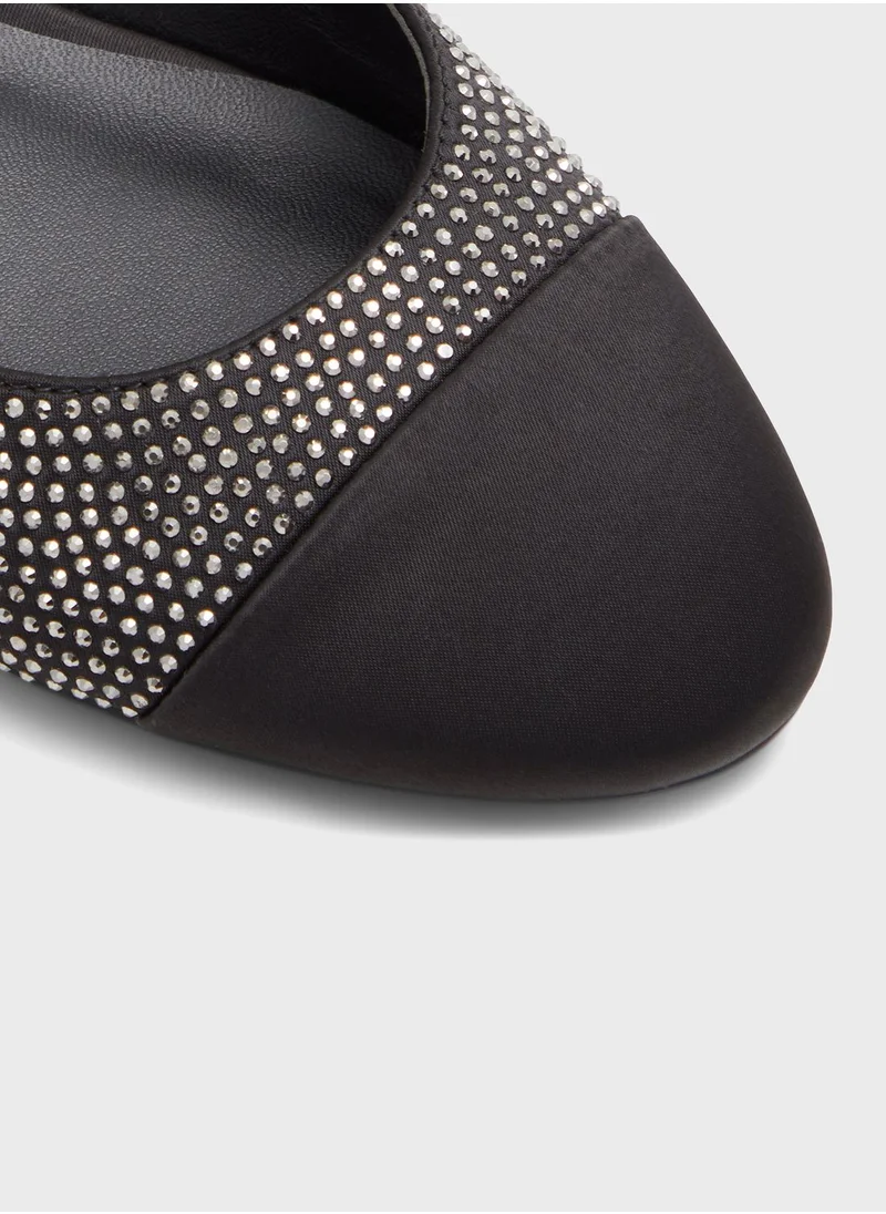 CALL IT SPRING Sofiia Low Heel Sandals