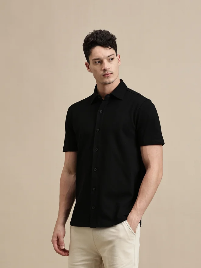 ECOLORE Men Black Solid Short Sleeve Regular Fit Shirt