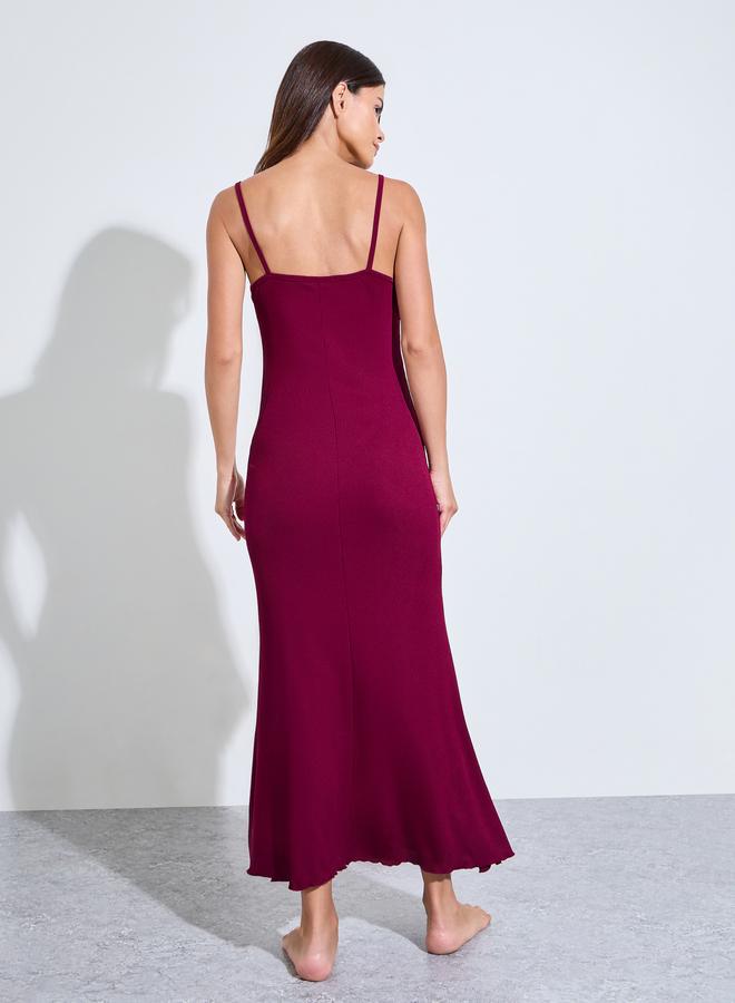 Styli Burgundy Rib Lace Detail Lettuce Hem Slip Dress - Image 4