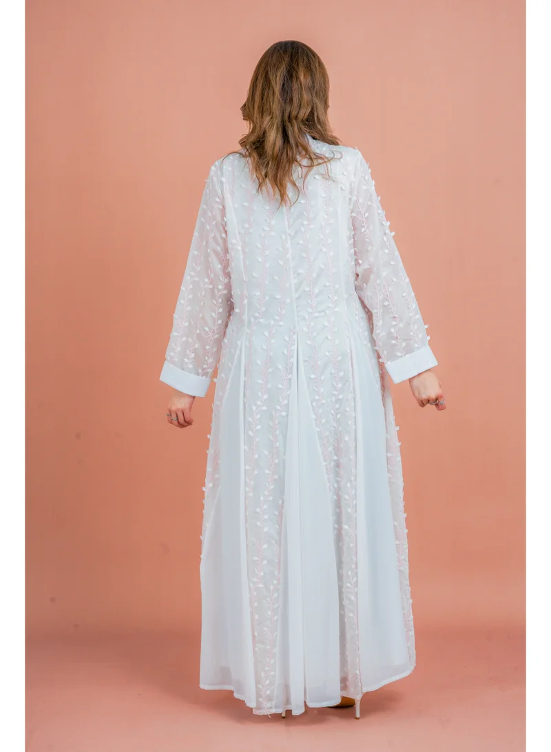 IKKXA Soft Petals Embroidered Jalabiya