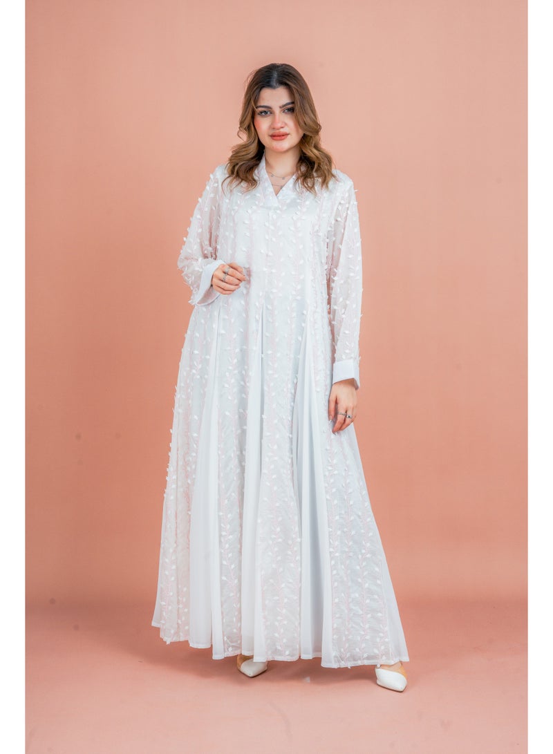 اكسا جلابية مطرزة بتلات ناعمة - Image 1