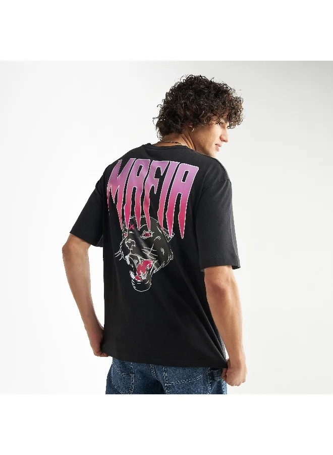 Splash FAV Graphic Print Oversized T-shirt with Short Sleeves and Crew Neck