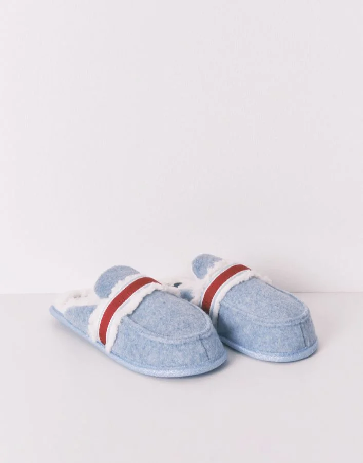 women'secret Blue Mickey Print Slippers