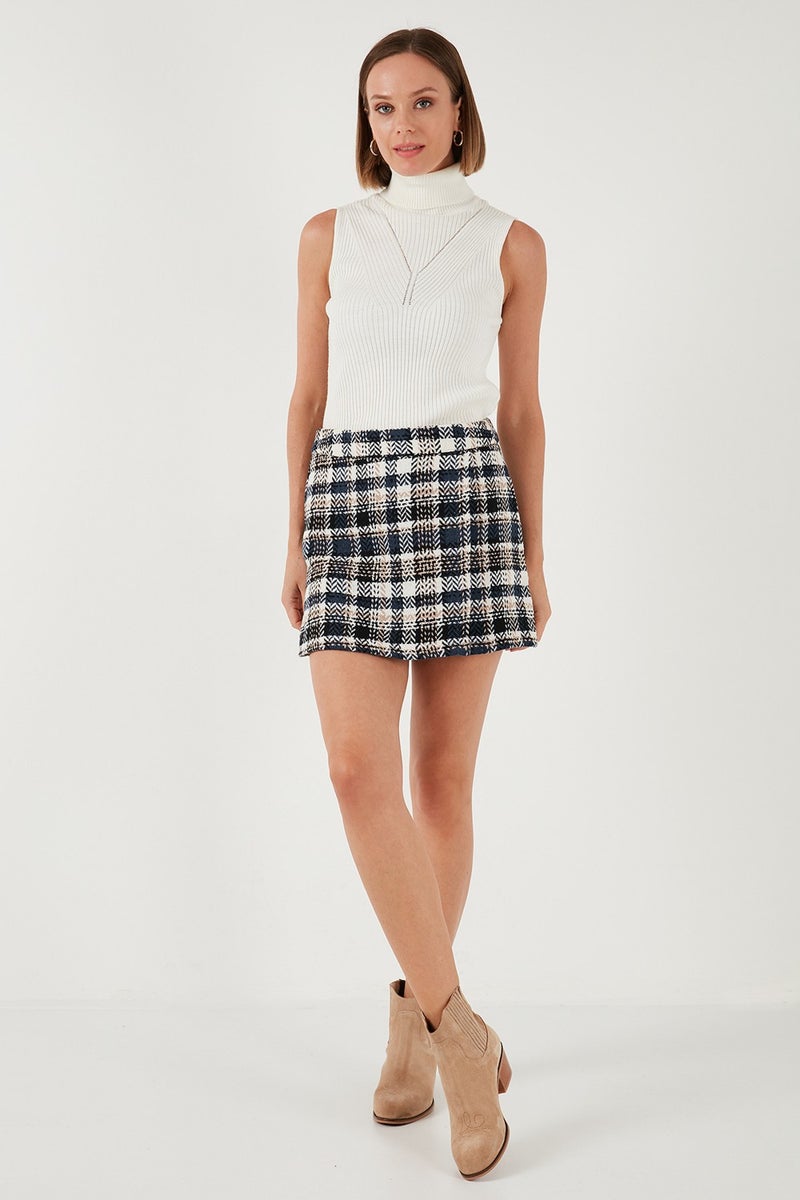 Lela Cotton Blend Regular Fit Winter Shorts Skirt Women's Shorts Skirt 61100015  - Image 4