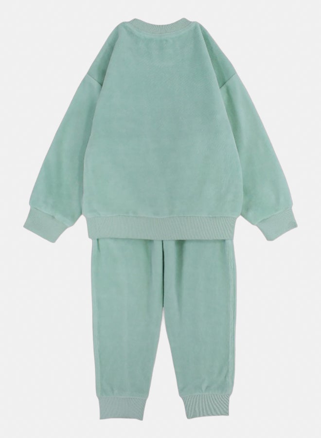 دريم طقم بيجامة بناتي قطيفة بتصميم “GIRL” أنيق - Image 3