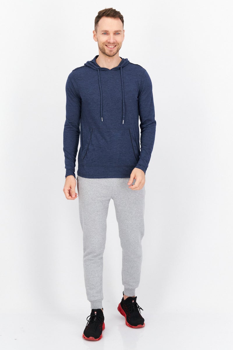 Company Eighty One هودي رياضي للرجال بأكمام طويلة ومناسب، لون أزرق داكن - Image 2