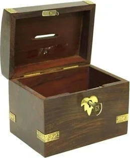 Ttt Wooden Locking Piggy Bank