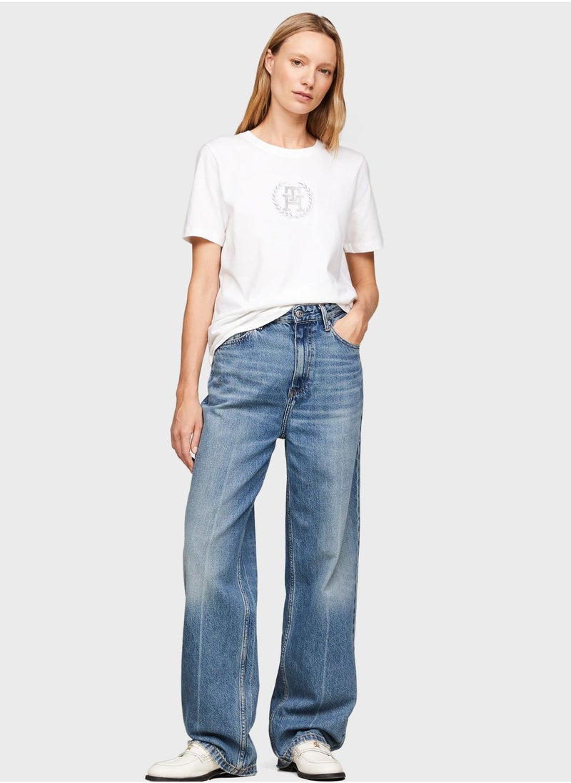 TOMMY HILFIGER - Crew Neck Logo T-Shirt - Image 1