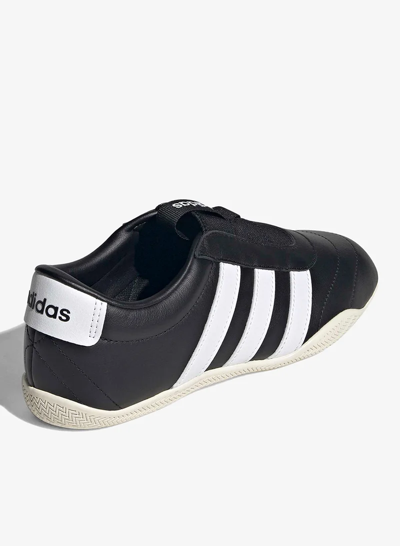 Adidas CBLACK/FTWWHT/OWHITE Grand Court Lo for Women | Best Price UAE