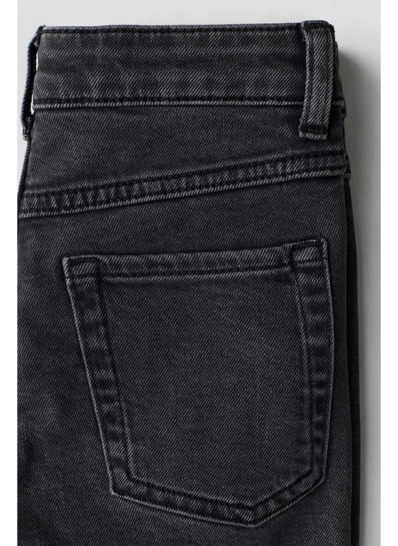 H&M Relaxed Fit Jeans