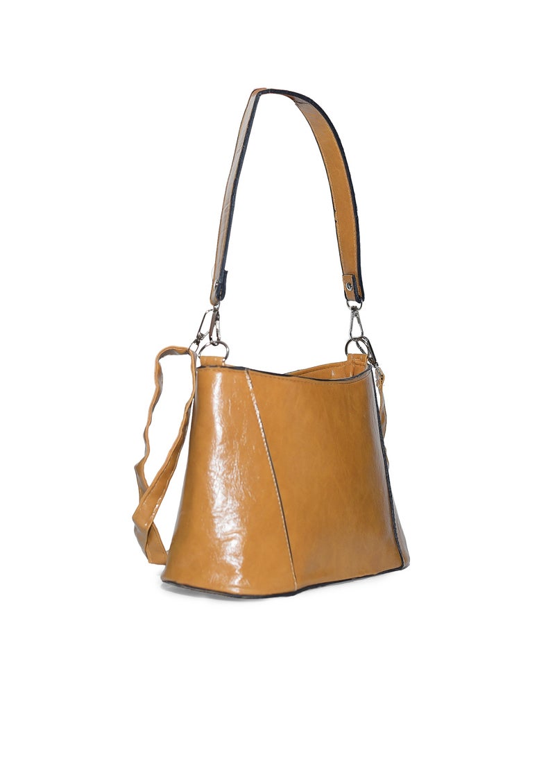 Basic Leather Women’s Shoulder Bag – Timeless & Versatile Style - Image 3