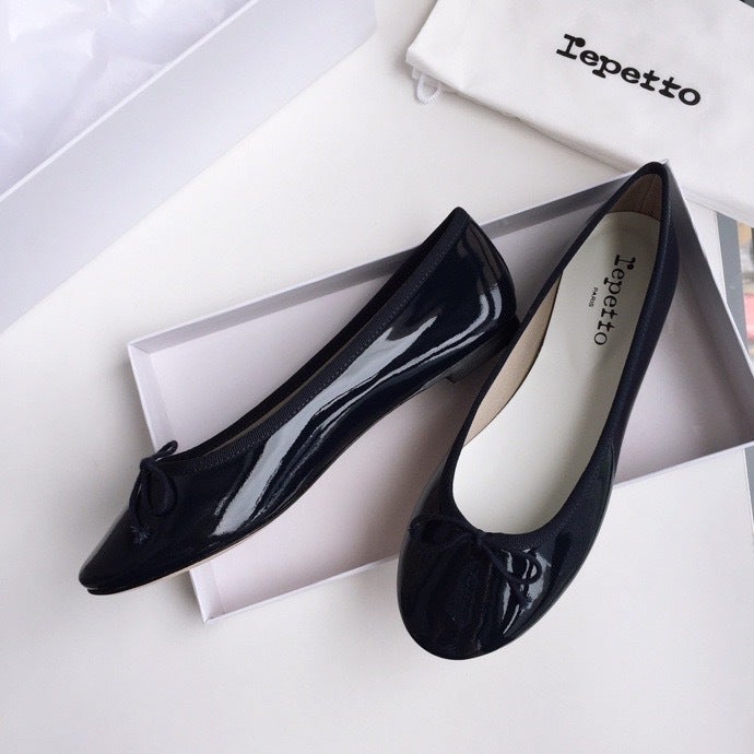 Dongguan Channel Goods! French Elegant Silver Leather Ballet Flats Round Toe Shallow Bow Red Shoes - Image 1