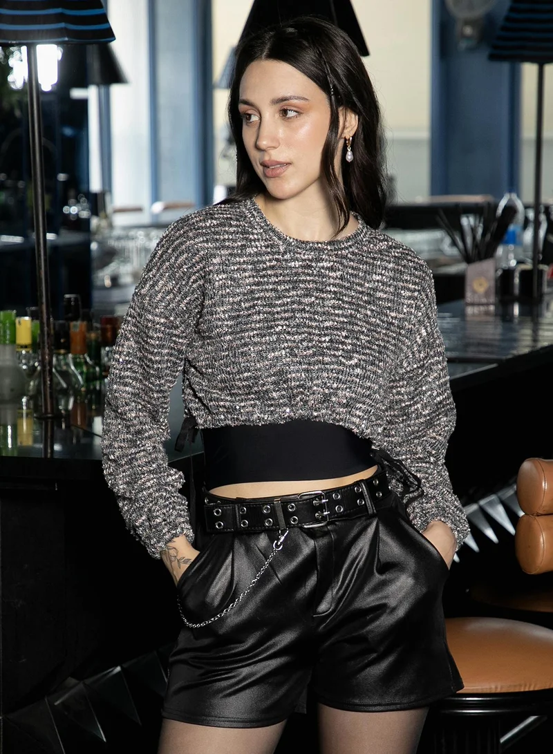 بينيا كولادا هودي نسائي قصير مزين بالترتر بنقش الجاكار بياقة دائرية وأكمام طويلة مرنة بفتحة سحب قميص محبوك بنقش الجاكار العشوائي للاستخدام اليومي والكاجوال رمادي فحمي