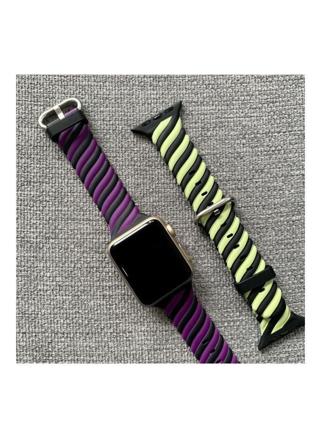NIBEMINENT Two-Colour Twist Silicone Replacement Strap Watchband For Apple Watch Series 1/2/3/4/5/6/7/SE 38-40-41mm Purple/Black - Image 4