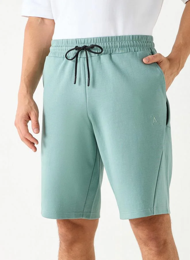 ادوت من سبلاش شورت برباط وجيوب