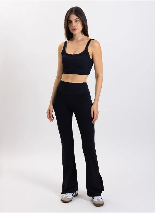 الأشكال   SOFT CROP TOP