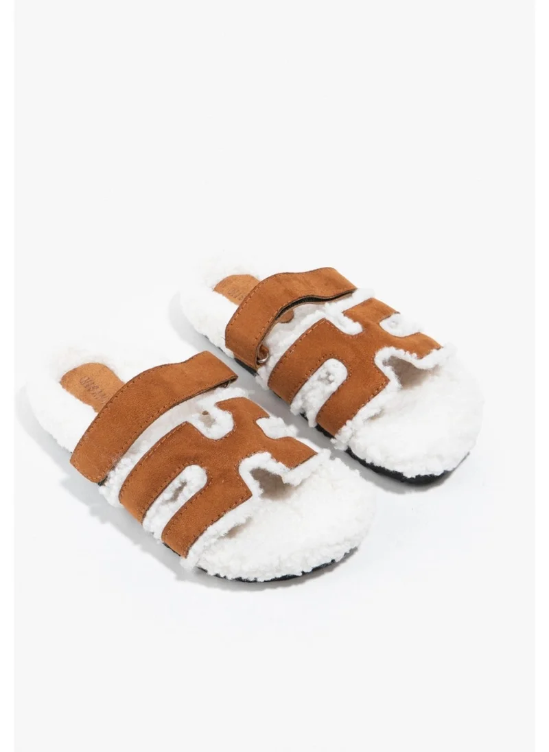 نيشانتاشي شوز Pretty Tan Suede Hairy Flat Sole Women's Slippers