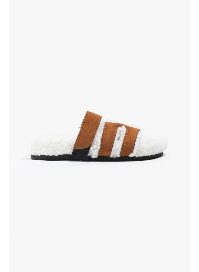 نيشانتاشي شوز Pretty Tan Suede Hairy Flat Sole Women's Slippers