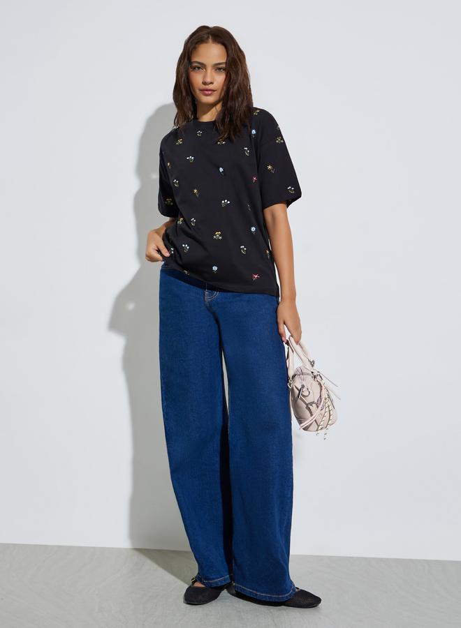Styli Oversized All Over Floral Embroidered Front T-Shirt - Image 2