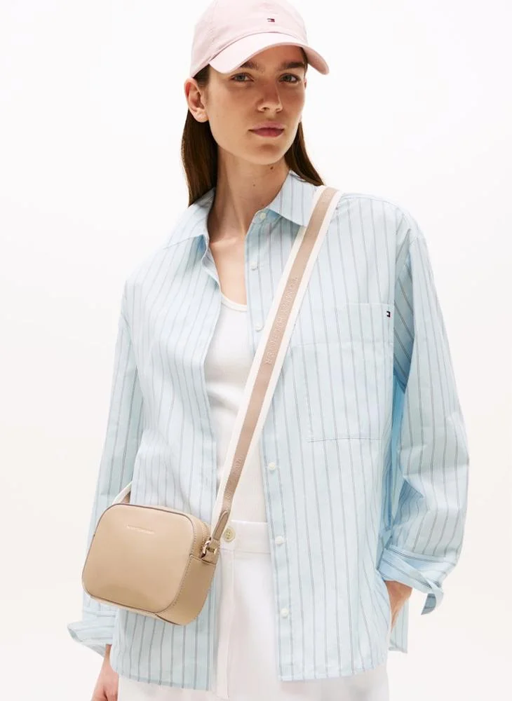 تومي هيلفيغر Logo Detailed Zip Through Camera Bag