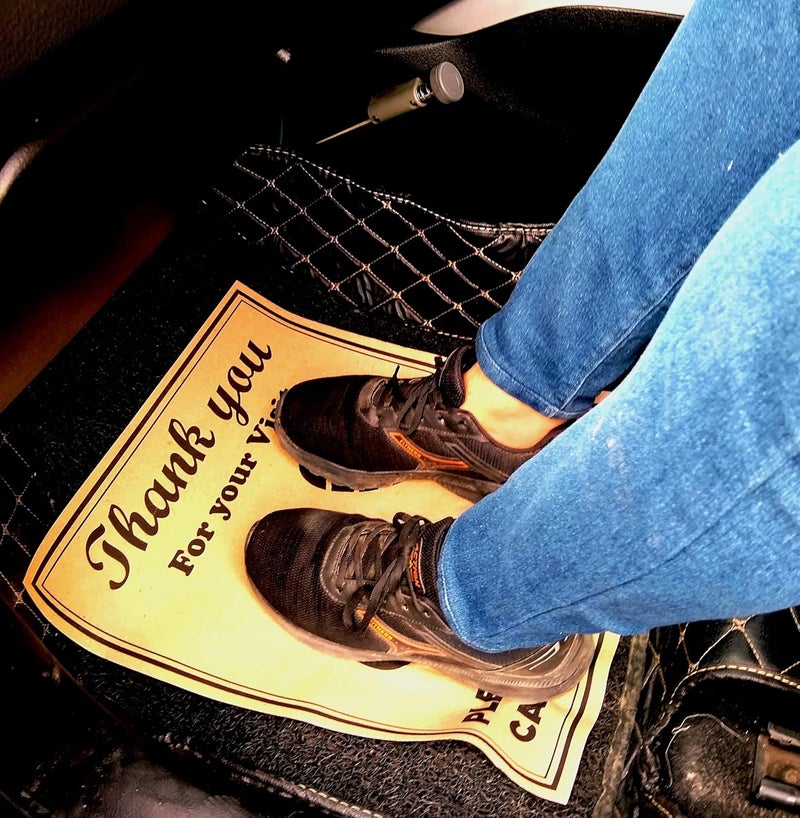 PackShark® Paper Foot Mat for Passenger & Crew, Bus, Van, Truck, Car Interior - Brown, 15 X 18 Inches (Pack of 25) - Image 2