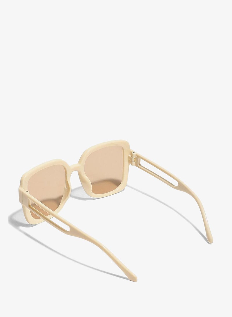Haute Sauce Tinted Lens With Beige Frame Oversized Sunglass - Image 3
