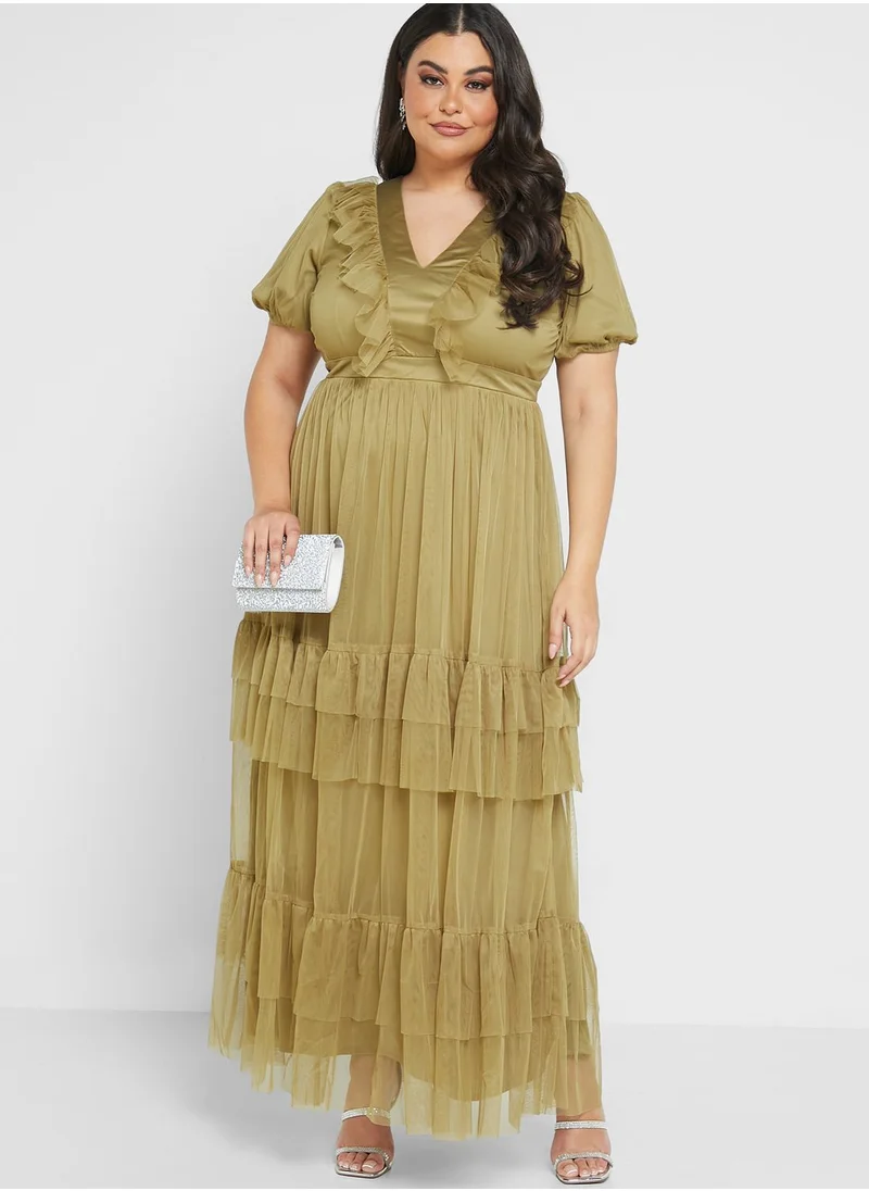 Anaya with Love Curve Open Back Puff Sleeve Ruffle Dress