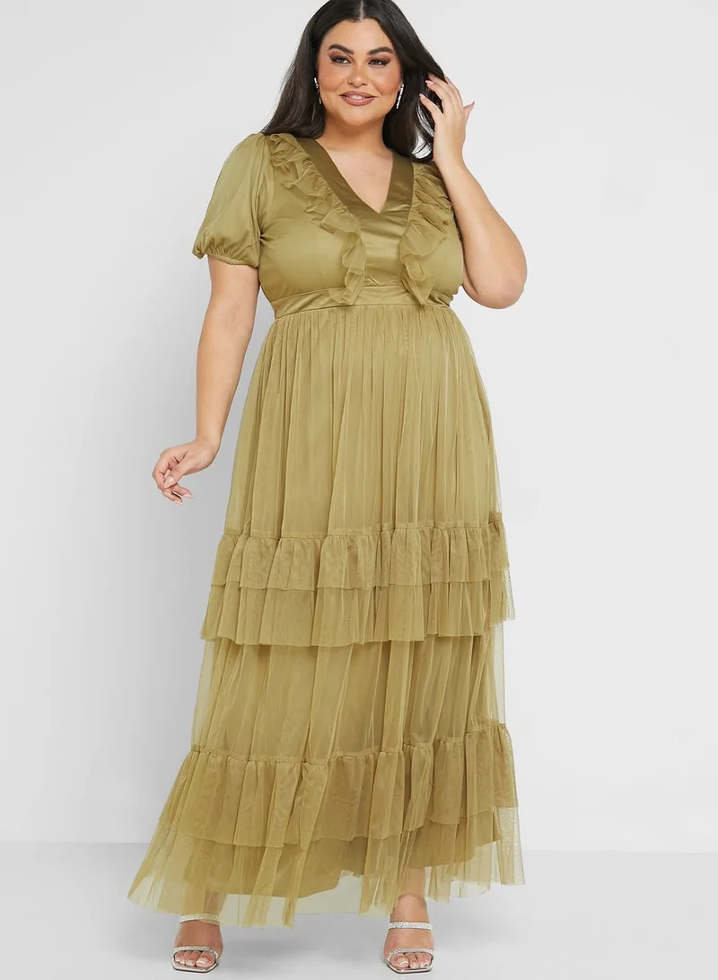 Anaya with Love Curve Open Back Puff Sleeve Ruffle Dress