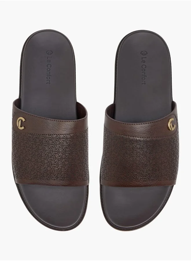 لو كونفورت Men's Textured Slip-On Sandal