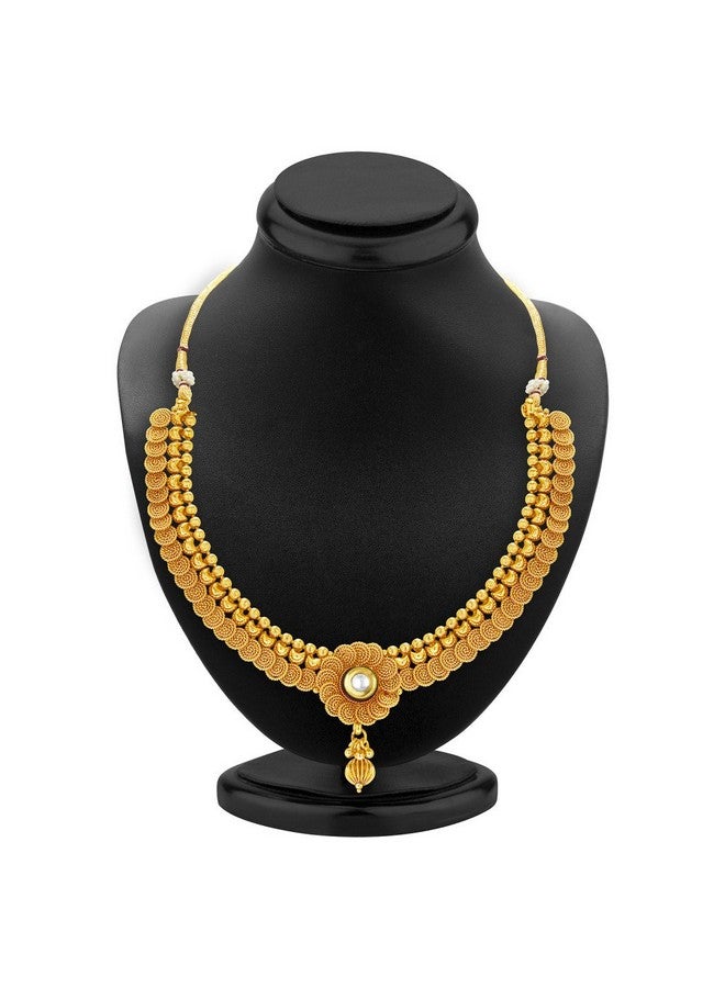 Sukkhi طقم قلادة ذهبية مطلية بتصميم جلابي لافت للنظر للنساء - Image 3