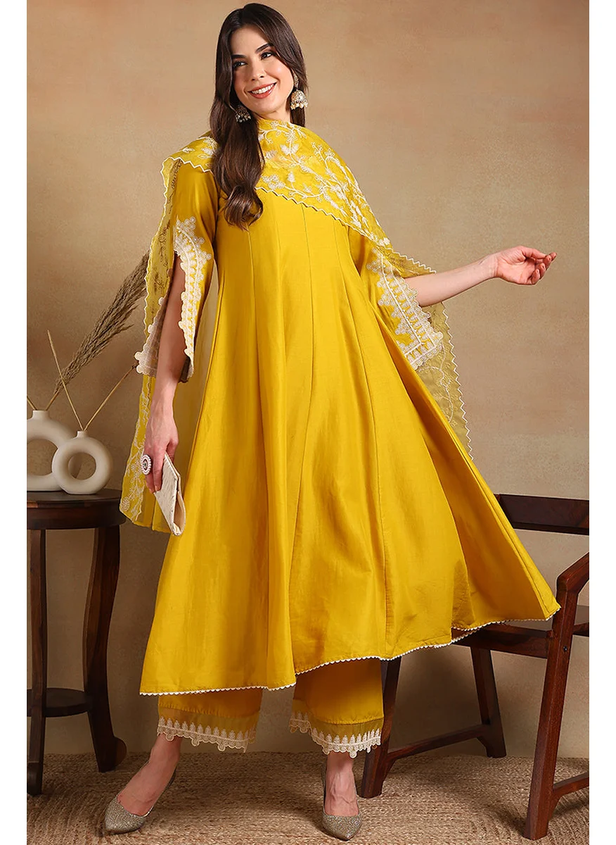 زيري سوق Yellow Silk Blend Solid Embroidered Flared Suit Set