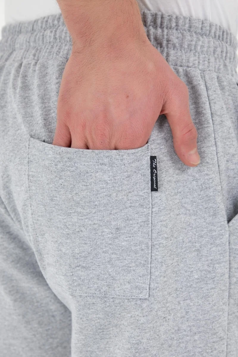 ميتاليك Gray Men's Sweatpants with Label Back and Side Pockets Regular Fit