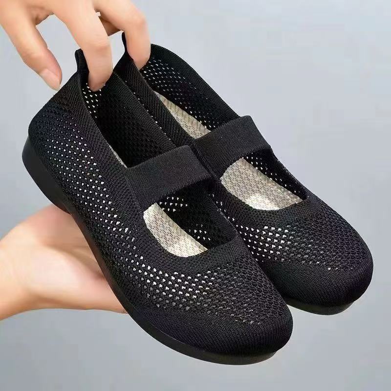Style Old Beijing Cloth Shoes For Women, Shallow Slip-On Shoes For Mothers, Hollow Soft Soles, Breathable Shoes For Middle-Aged And Elderly People - Image 4