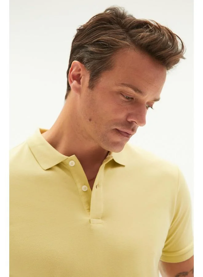 JUNE June Men Regular Fit 100% Cotton Basic Polo Neck Tshirt Yellow