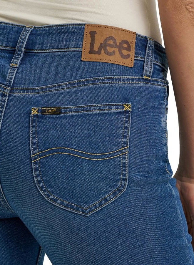 LEE Women's Legendary Mid Rise Straight Leg Jean, Mid Limbo - Plaid Fleece Lined, 6 - Image 3