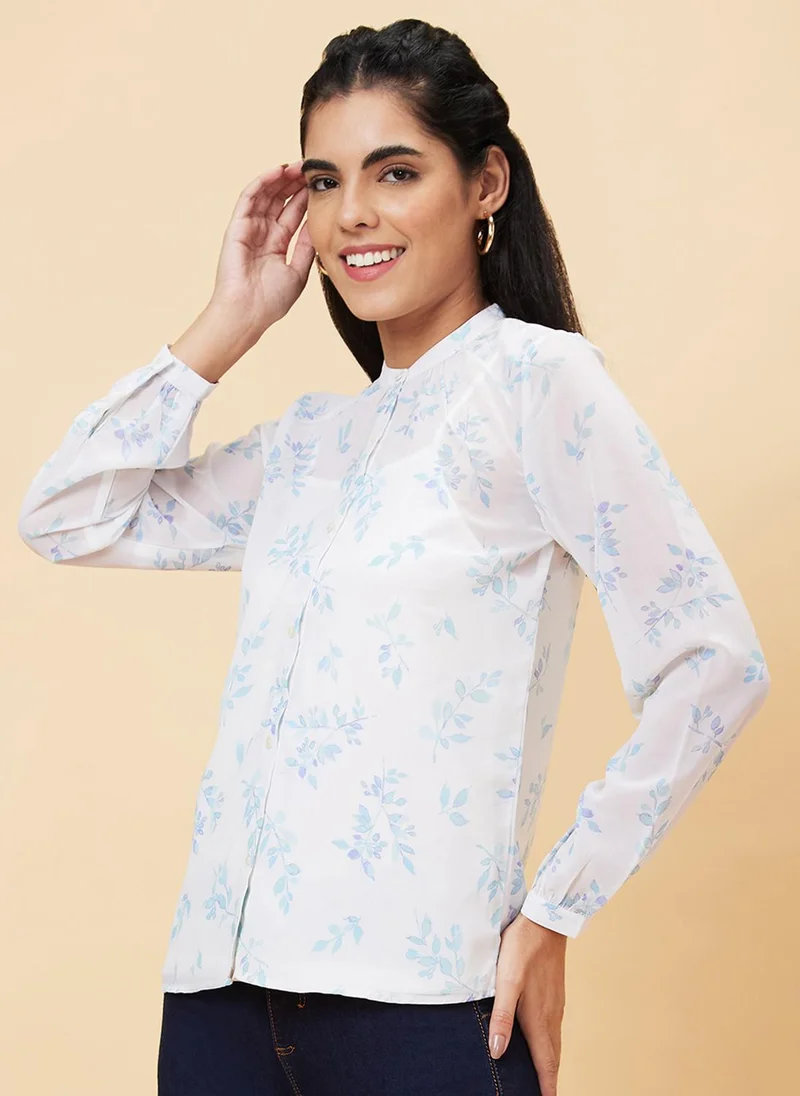 جلو باص بلوزة نسائية بيضاء بطبعة زهور وياقة ماندرين من الشيفون