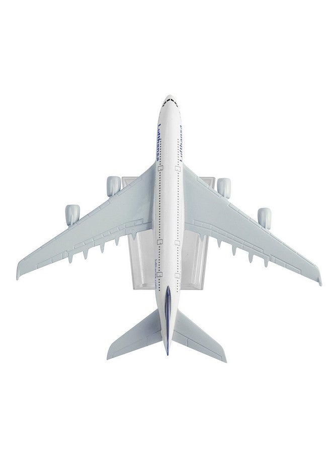 سايج سكوير نموذج طائرة إيرباص A380-841 من مجموعة سيج سكوير المعدنية بمقياس 1:300 من لوفتهانزا، مجموعة نماذج طائرات تذكارية عالية التفاصيل، عبوة من قطعة واحدة، متعدد الألوان - Image 5