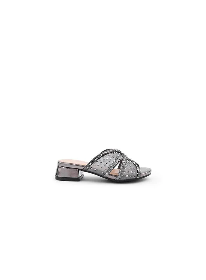 أيقون Shiny girls' sandal perfect for parties and special occasions.