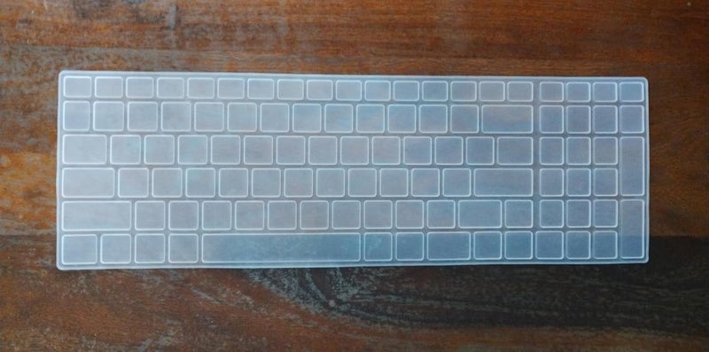 Raya غطاء جلد سيليكوني للوحة مفاتيح لأجهزة لابتوب Acer ALG [ AL15G-52 / AL15G-53 ] للألعاب، Acer Aspire 7 [A715-79G] و Acer Aspire Lite [ AL15-41 / AL15-52 / AL15-53 ] (شفاف) - Image 1