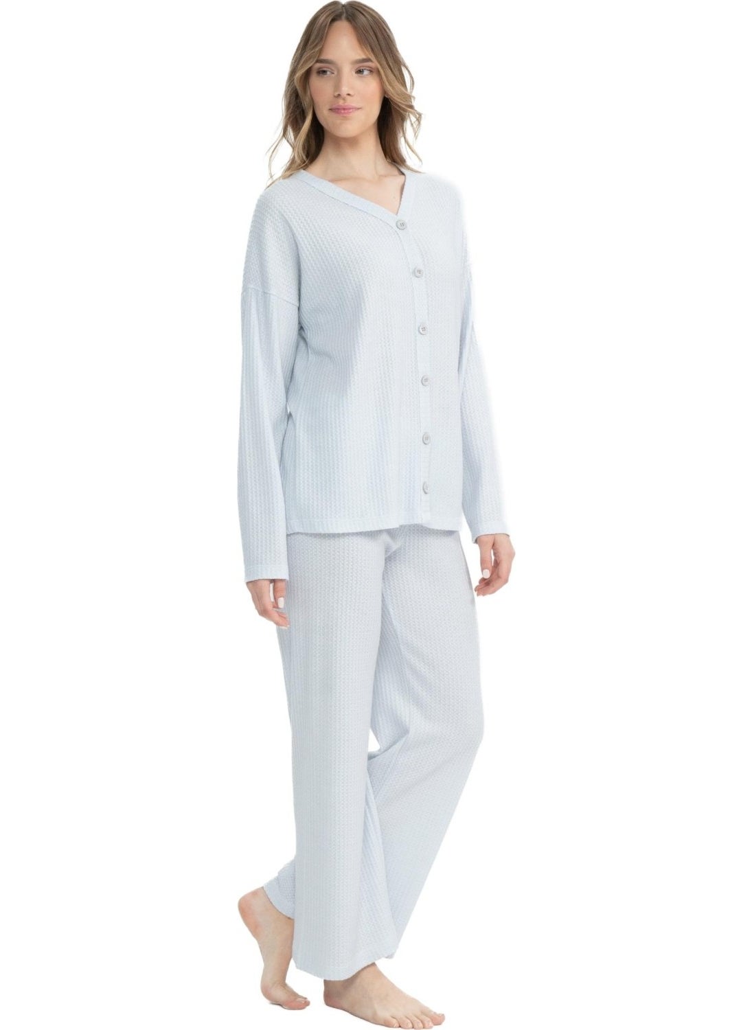 Women's Button Front Long Sleeve Wide Leg Pajama Set - pzsku/ZA674EA89480C7E771F10Z/45/_/1730556639/708b6082-00fb-4134-a044-56d8c6d3212a