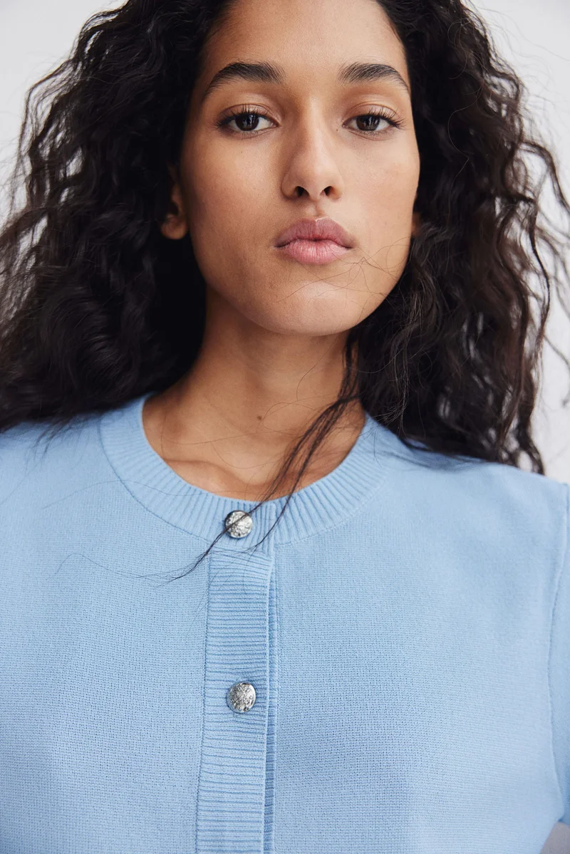 اتش اند ام كارديغان من الصوف المحبوك